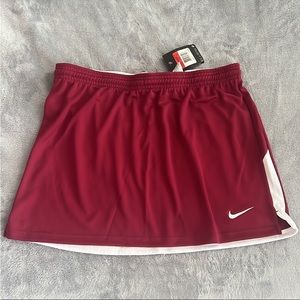NIKE lacrosse skirt size L